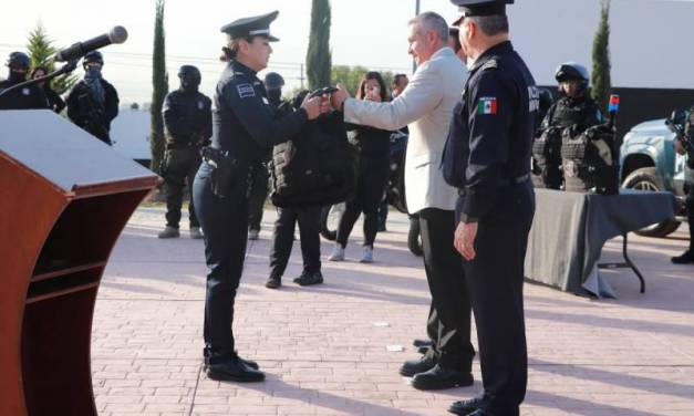 Entrega Sergio Baños 250 chalecos balísticos a policías municipales