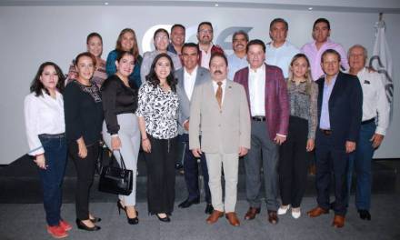 Simey Olvera impulsa diálogo con empresarios de Hidalgo