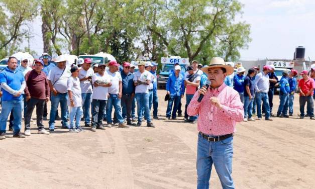 Se compromete Andrés Velázquez a defender los derechos de las gaseras