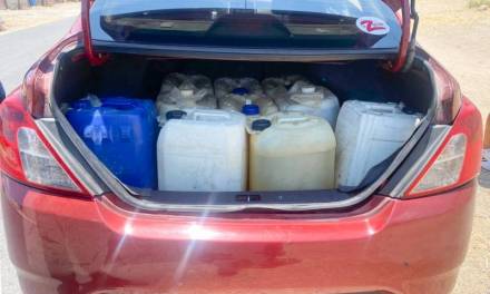 Aseguran 200 litros hidrocarburo en Nopala