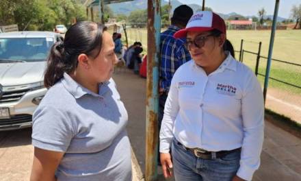 Martha Belém propone introducir unidades médicas móviles en Omitlán