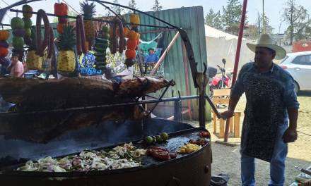 Metepec realizó Festival del Cerdo y el Aguardiente