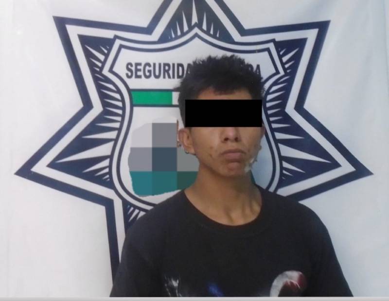 Detienen a hombre por presunto robo en Pachuca