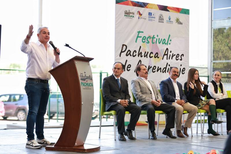 Inauguran festival “Pachuca Aires de Aprendizaje”
