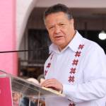 Julio Menchaca, entre los mejores gobernadores del país