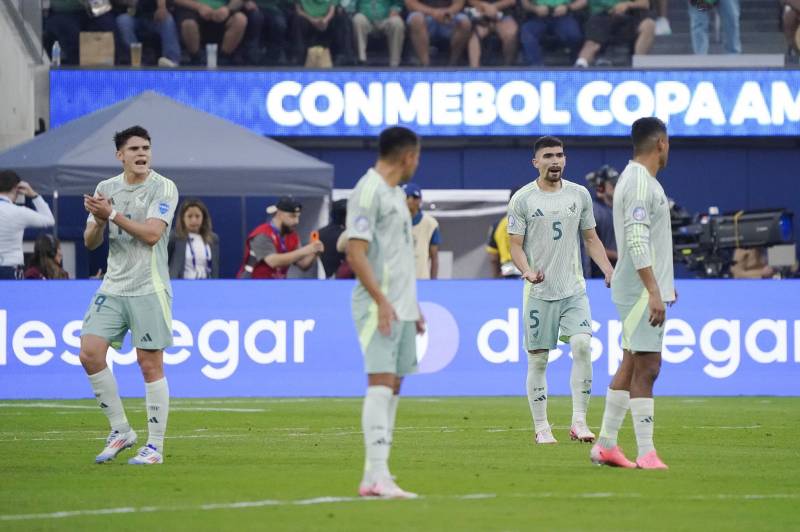 México pierde con Venezuela y tambalea en Copa América