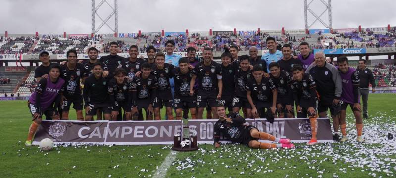 Pachuca se lleva la Copa por la Paz