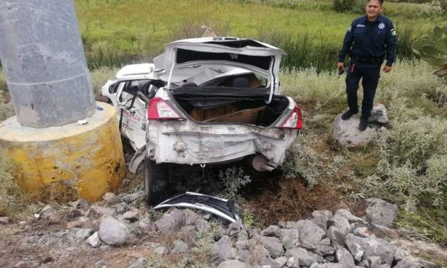 Síndico de Tasquillo resulta gravemente herido tras accidente