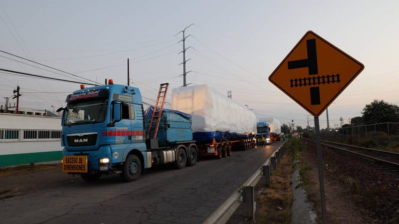 Hidalgo apunta al plan ferroviario AIFA-Pachuca