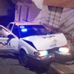 Roban taxi, lo chocan y abandonan en Pachuca