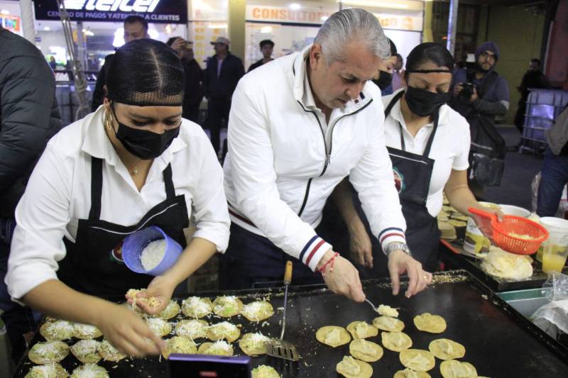 Un éxito, el primer Festival de la Chalupa en Pachuca