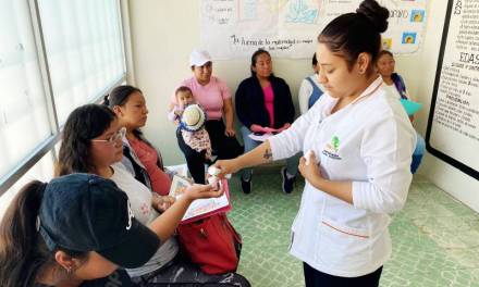 IMSS brinda atención a mujeres embarazadas