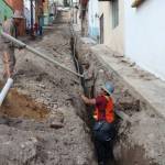 Reemplazan línea de agua con 45 años de antigüedad en Pachuca