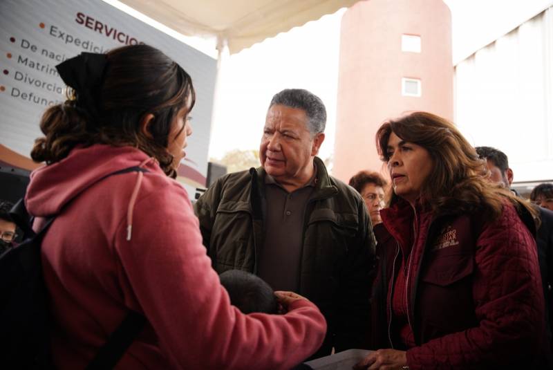 En Ferias de Servicios dan identidad a la población