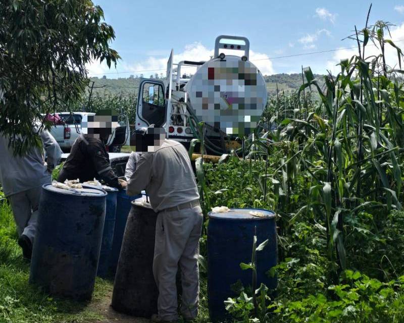 Decomisan 2 mil 300 litros de huachicol en Cuautepec