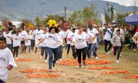 Con 4 toneladas de jitomates alistan La Jitomatiza en Metepec