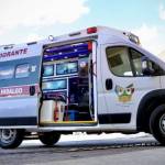 Fortalecen atención a migrantes con la entrega de 3 ambulancias