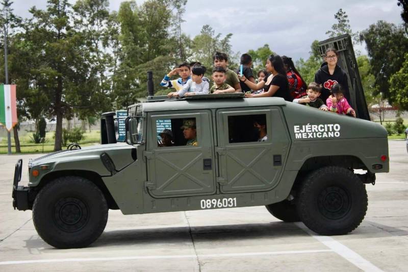 Realizan paseo dominical en la 18ª Zona Militar