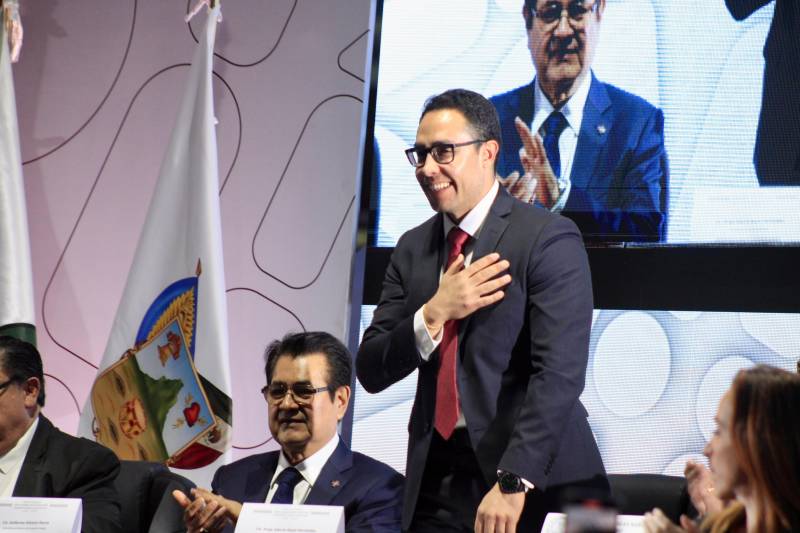 Anuncia Jorge Reyes 50 mdp para atención de vialidades en Pachuca