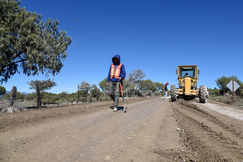 Destinan más de 100 mdp para red de caminos