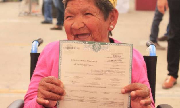 Juanita Hidalgo logró tramitar su acta de nacimiento a los 69 años