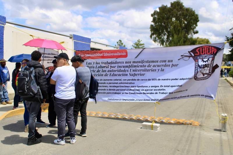 Paro laboral impide inicio de clases en la UPP