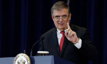 Ebrard responde a Ken Salazar y a The Washington Post