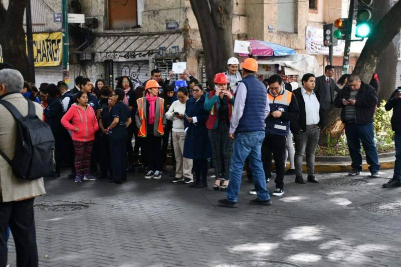 Decena de microsismos sacuden a la Ciudad de México