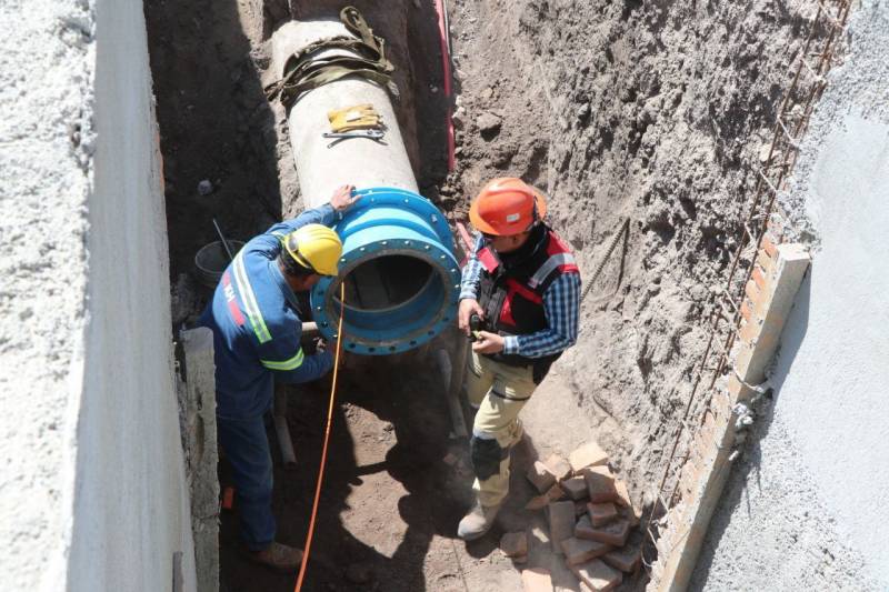 Continúan los trabajos para la rehabilitación del acueducto Téllez