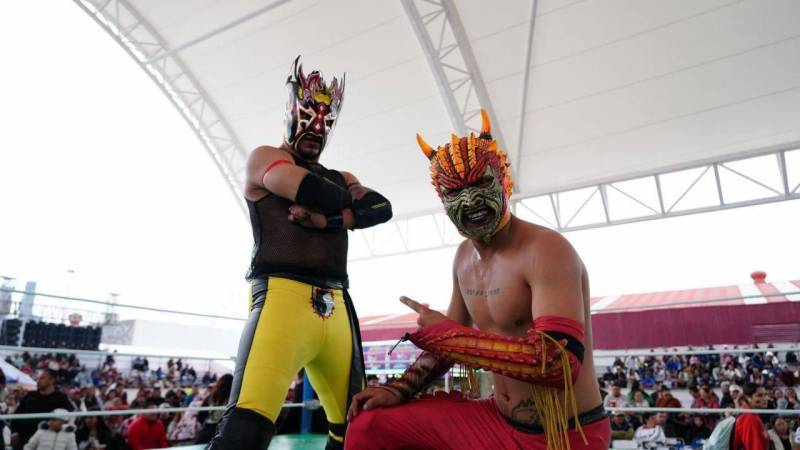 Gran espectáculo de lucha libre en la Feria de San Francisco Pachuca,Hidalgo