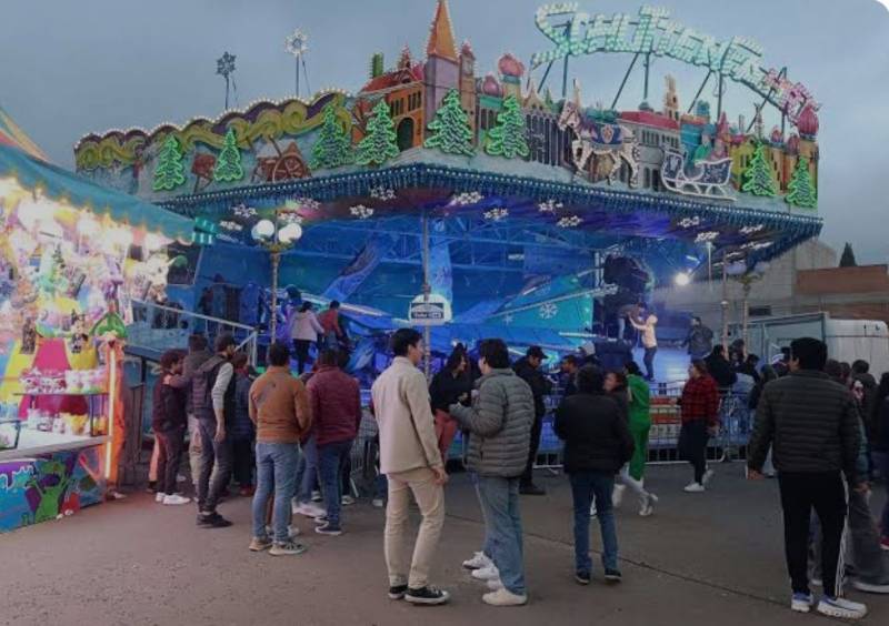 Regresa operación de los juegos mecánicos en la feria de Pachuca