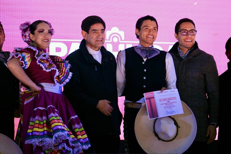 Inauguran Feria Tradicional de San Francisco en Pachuca