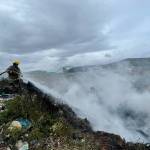 Se incendia basurero en Mineral de la Reforma