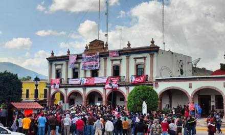 Mineros y transportistas de Zimapán rechazan entrada de sindicato