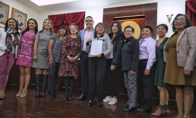 Rinde protesta la nueva titular de la Secretaría de la Mujer en Pachuca