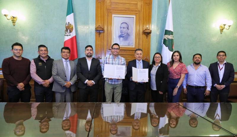 Pachuca firma convenio con el Instituto Catastral de Hidalgo