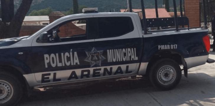 Hallan cuerpo sin vida, con signos de violencia, en El Arenal