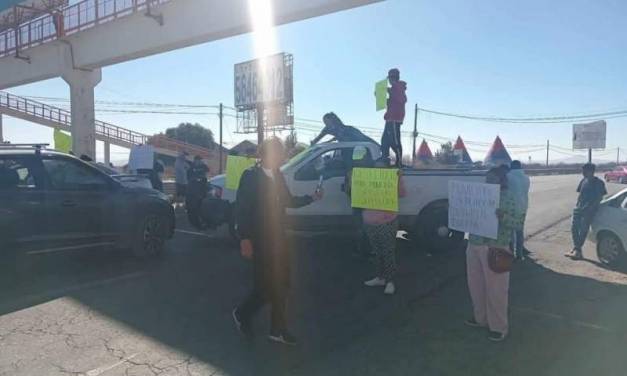 Carretera México-Pachuca permaneció bloqueada durante 2 horas