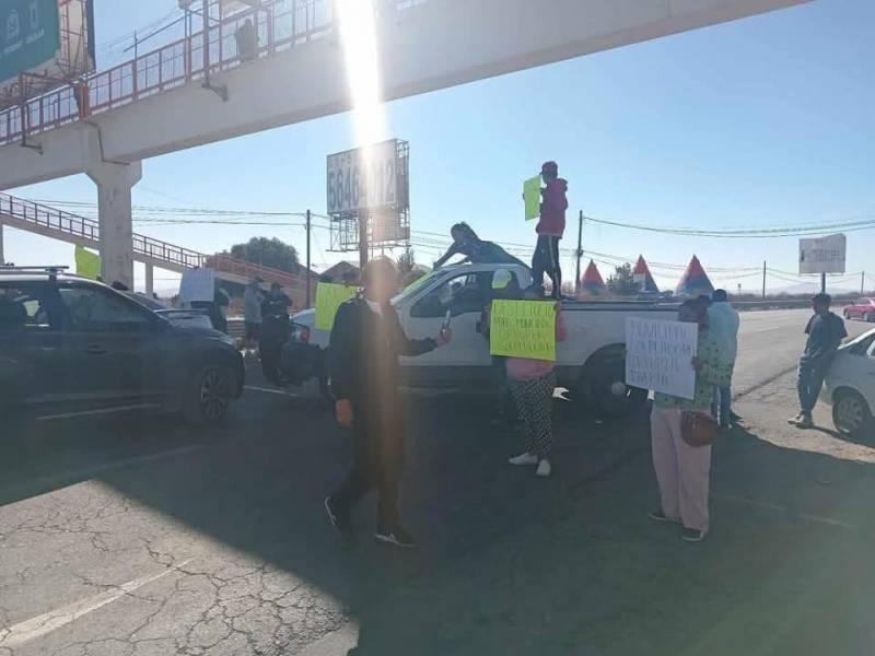 Carretera México-Pachuca permaneció bloqueada durante 2 horas