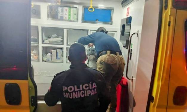 Policías de Mineral de la Reforma ayudan a mujer en labor de parto