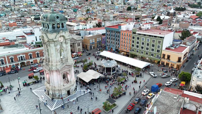 Reloj Monumental de Pachuca presenta daños estructurales