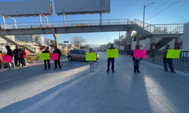 Tras manifestación, atenderán líneas de drenaje en bulevar Minero