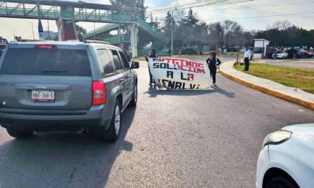 Nueva manifestación de alumnos de El Mexe