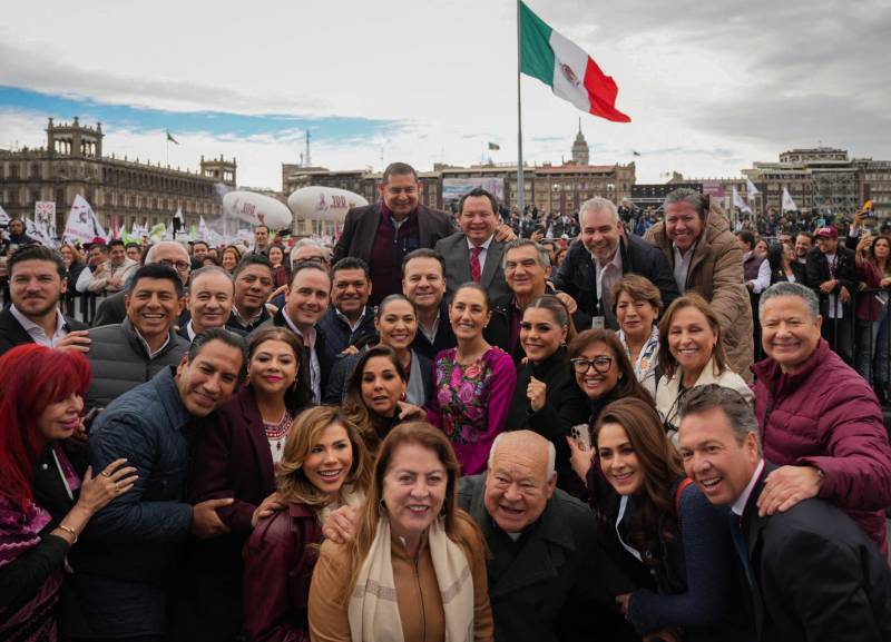 Acude Menchaca al informe de 100 días de Claudia Sheinbaum