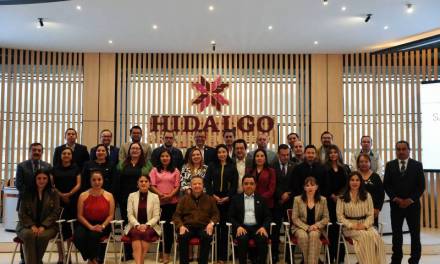 Julio Menchaca sostuvo encuentro con diputados del Congreso local