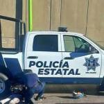 Chocan patrulla y motocicleta: 2 lesionados