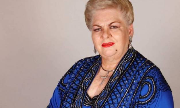 Muere Paquita la del Barrio, a los 77 años de edad