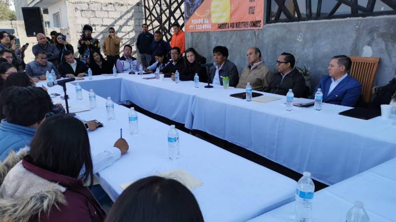 Renuncia rector de la UPP y alumnos regresan a clases