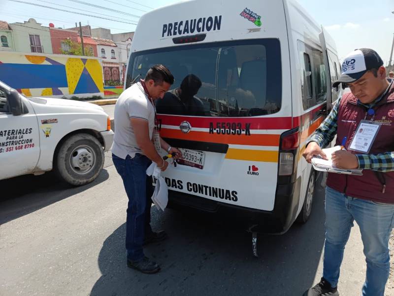 Captan en riña a chofer de transporte público; fue infraccionado