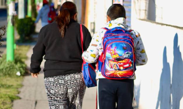 Con rezago educativo más de 600 mil hidalguenses